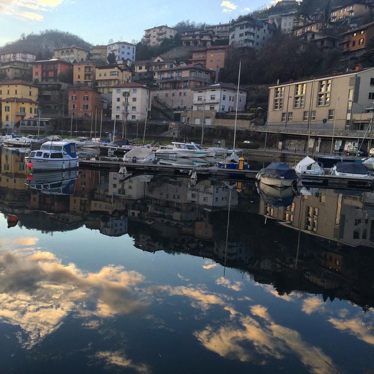 Ostello Del Porto โลเวเร ภายนอก รูปภาพ